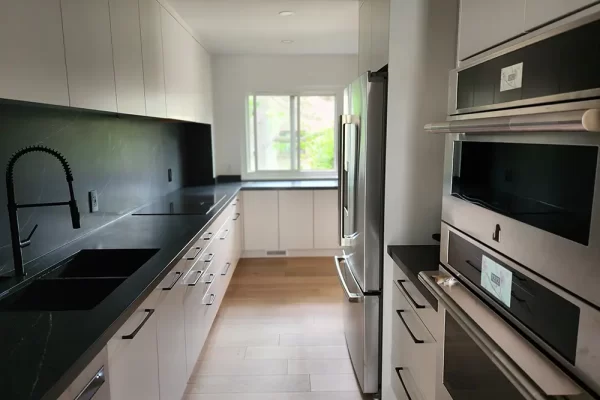 b&w kitchen 1 resized